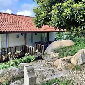 Eighteen21 - Secluded Charm In Quinta Velha Sintra